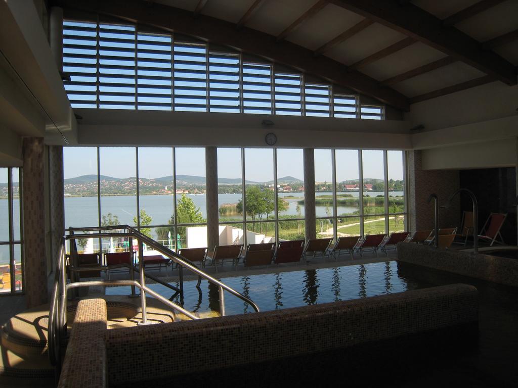 Wellness Apartments In แวแลนแซ ภายนอก รูปภาพ